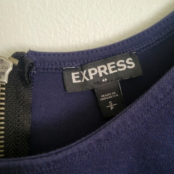 Express Peplume 3/4 Sleeve Top - Picture 4 of 4